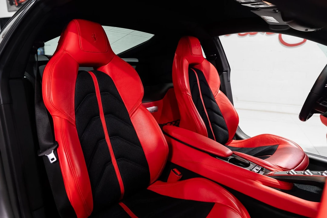 2014 Ferrari F12berlinetta - Image 16 of 31