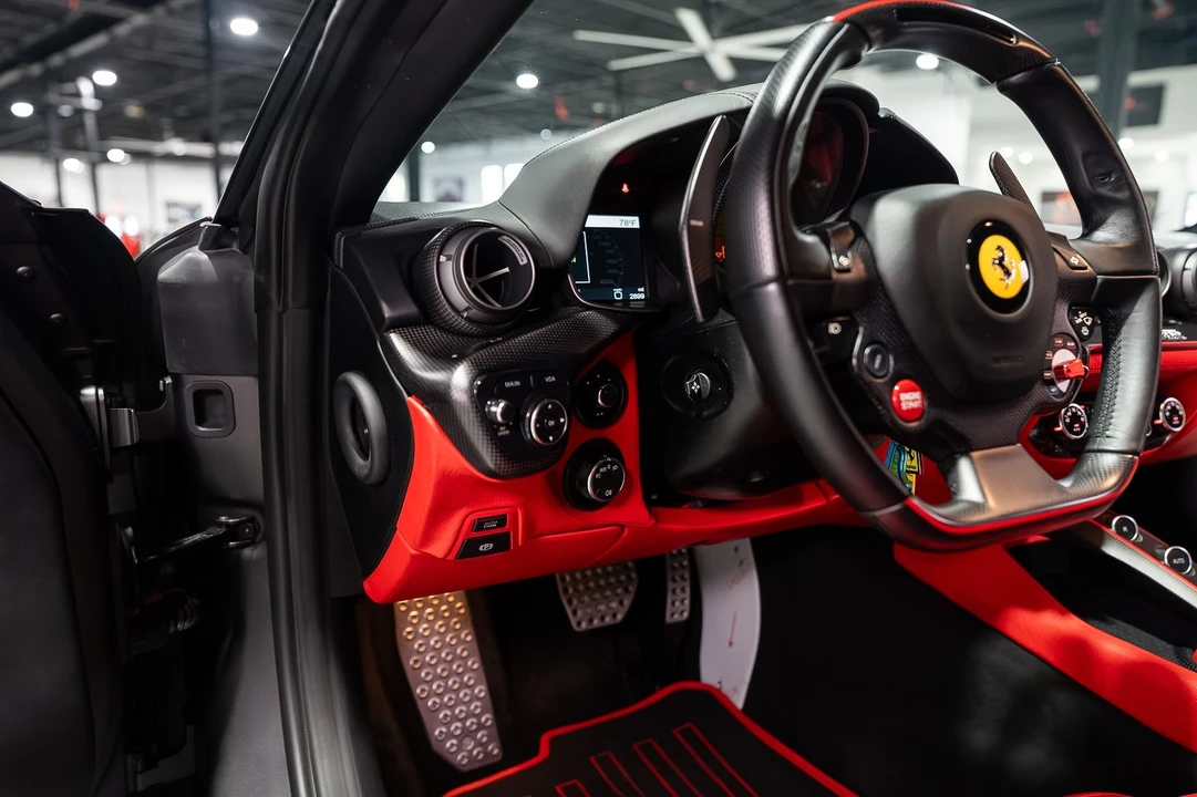 2014 Ferrari F12berlinetta - Image 20 of 31