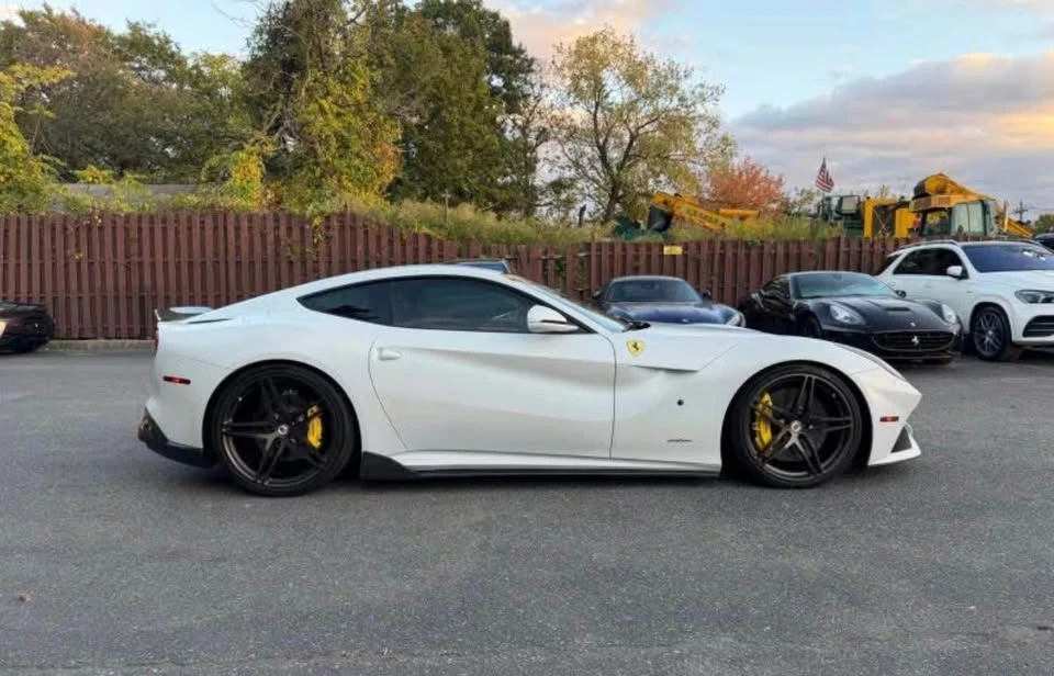2014 Ferrari F12berlinetta - Image 2 of 11