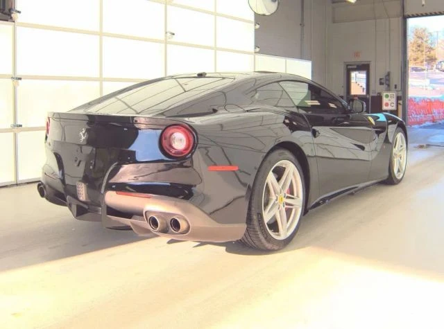 2014 Ferrari F12berlinetta - Image 4 of 9