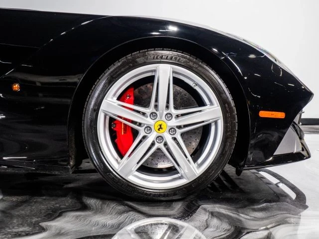 2014 Ferrari F12berlinetta - Image 10 of 21