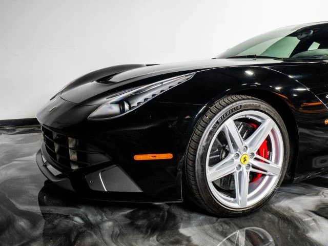2014 Ferrari F12berlinetta - Image 17 of 21