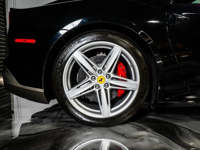 2014 Ferrari F12berlinetta - Image 9 of 21