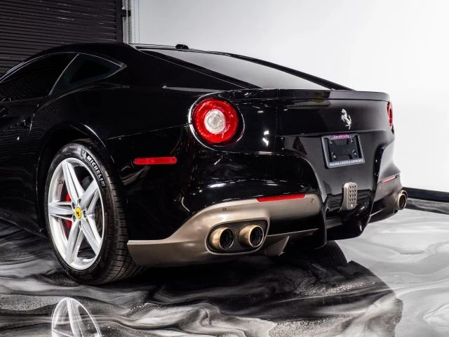 2014 Ferrari F12berlinetta - Image 12 of 21