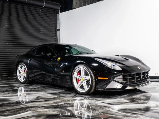2014 Ferrari F12berlinetta - Image 4 of 21