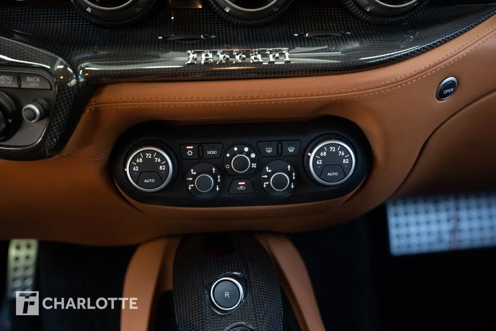 2014 Ferrari F12berlinetta - Image 28 of 31