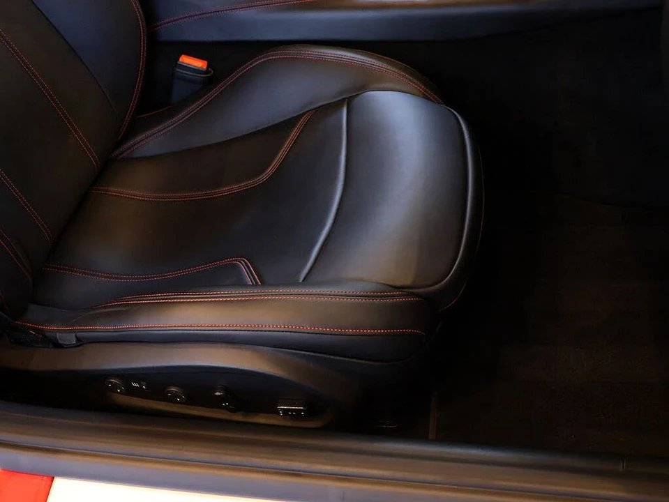 2014 Ferrari F12berlinetta - Image 24 of 31