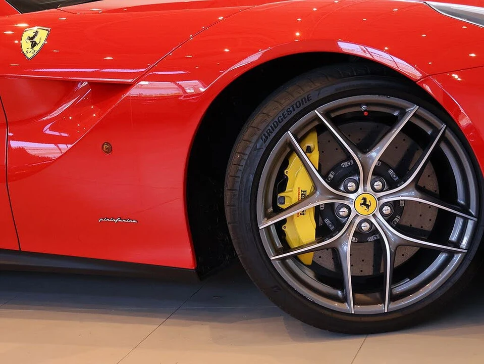 2014 Ferrari F12berlinetta - Image 7 of 31