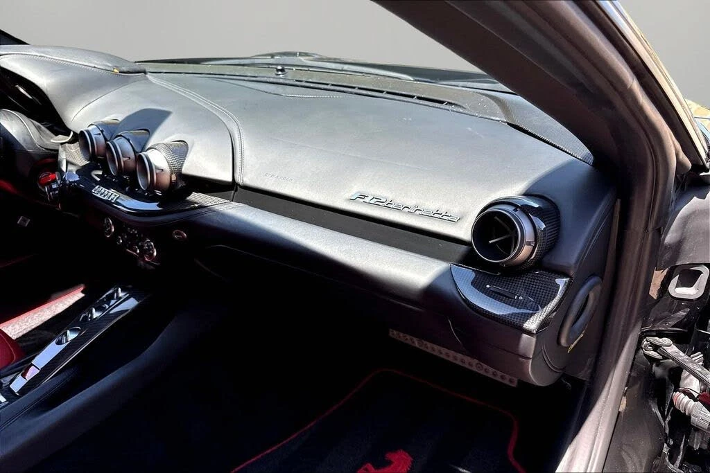 2014 Ferrari F12berlinetta - Image 20 of 30