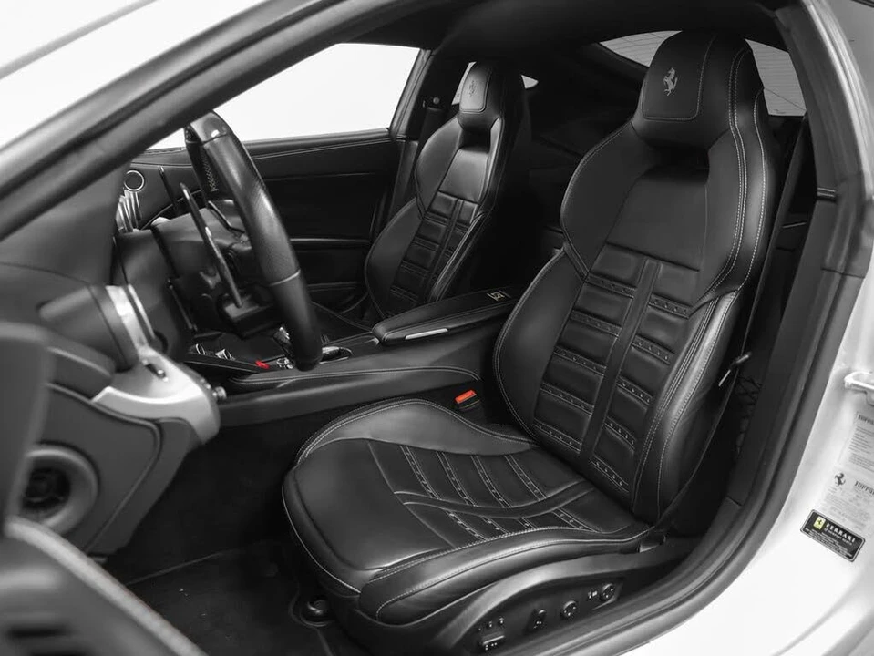 2014 Ferrari F12berlinetta - Image 3 of 31