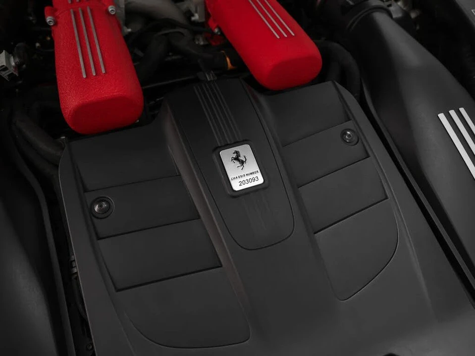 2014 Ferrari F12berlinetta - Image 16 of 31