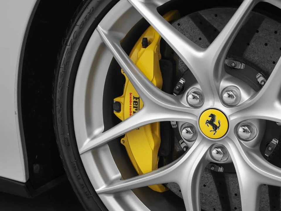 2014 Ferrari F12berlinetta - Image 13 of 31