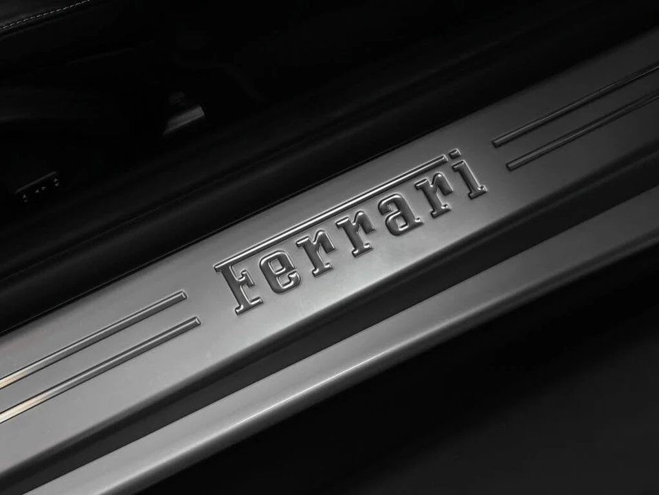 2014 Ferrari F12berlinetta - Image 21 of 31