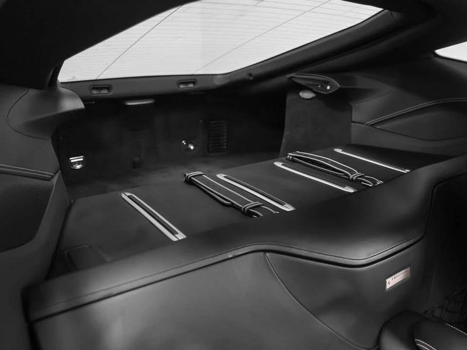 2014 Ferrari F12berlinetta - Image 23 of 31
