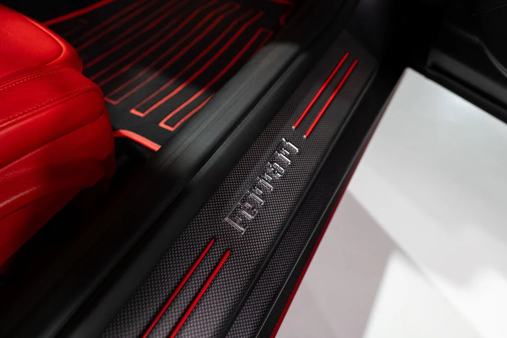 2014 Ferrari F12berlinetta - Image 26 of 31