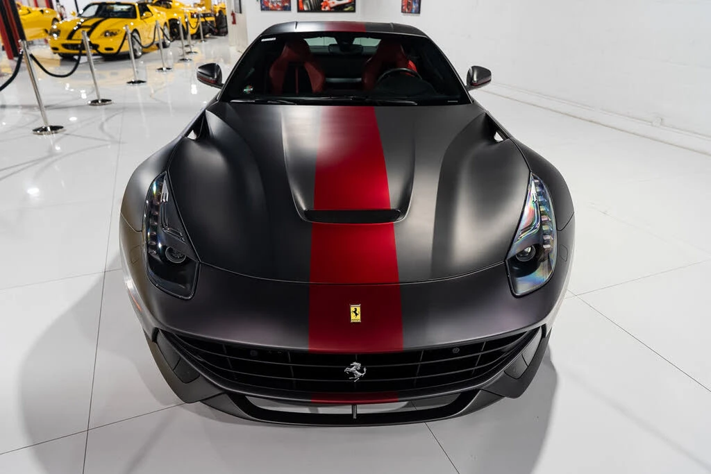 2014 Ferrari F12berlinetta - Image 2 of 31