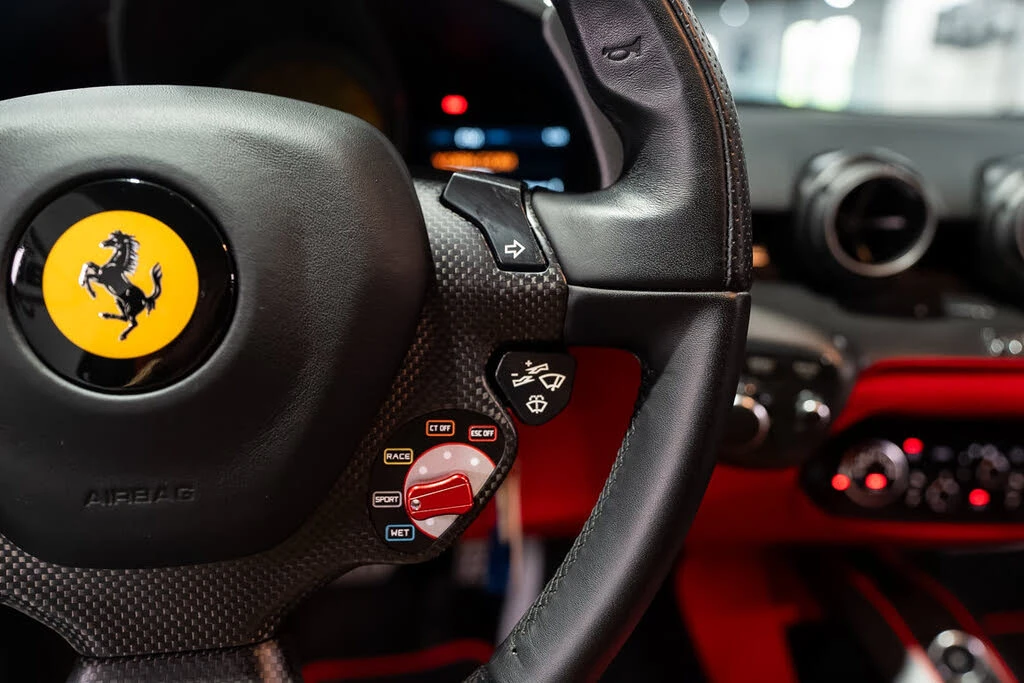 2014 Ferrari F12berlinetta - Image 12 of 31