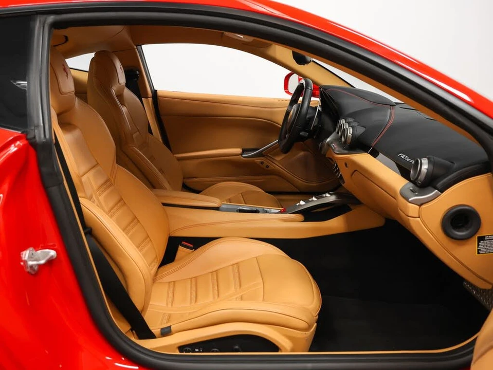 2014 Ferrari F12berlinetta - Image 26 of 31