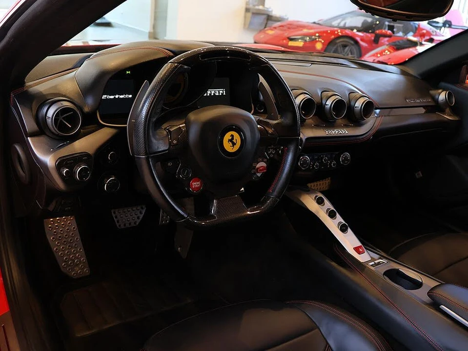 2014 Ferrari F12berlinetta - Image 6 of 31