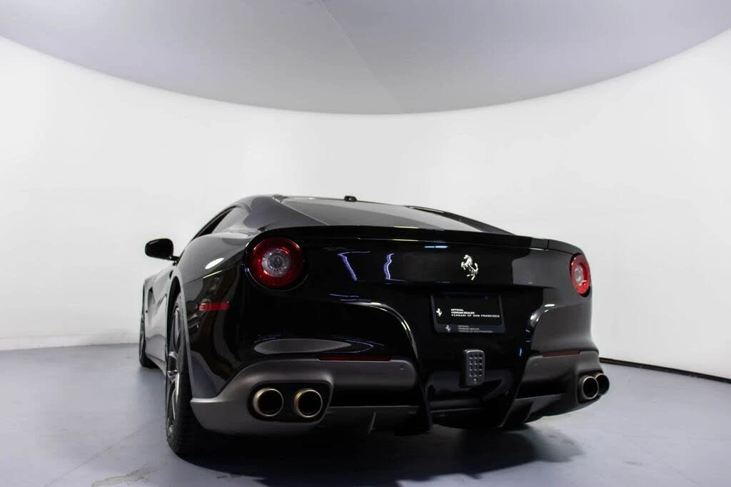 2014 Ferrari F12berlinetta - Image 25 of 31