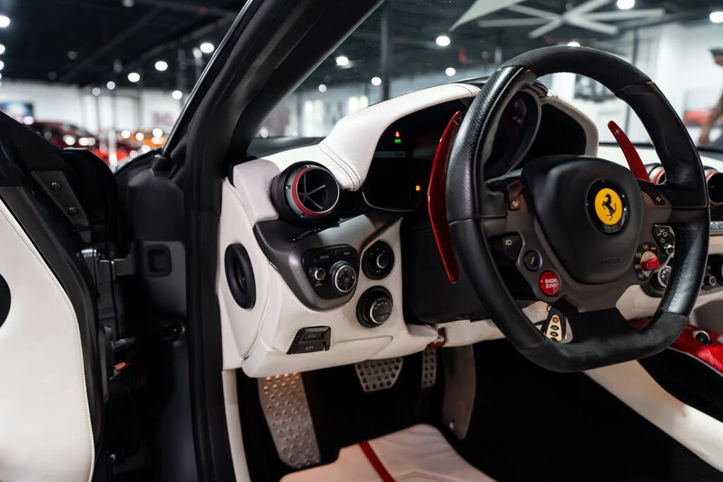 2014 Ferrari F12berlinetta - Image 20 of 31