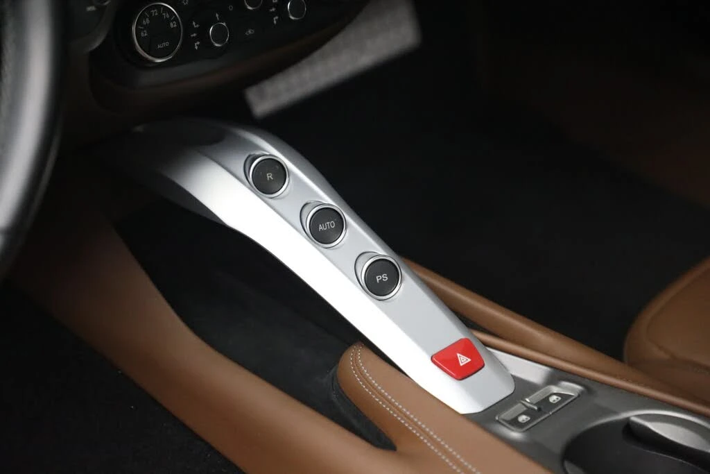 2014 Ferrari F12berlinetta - Image 20 of 30