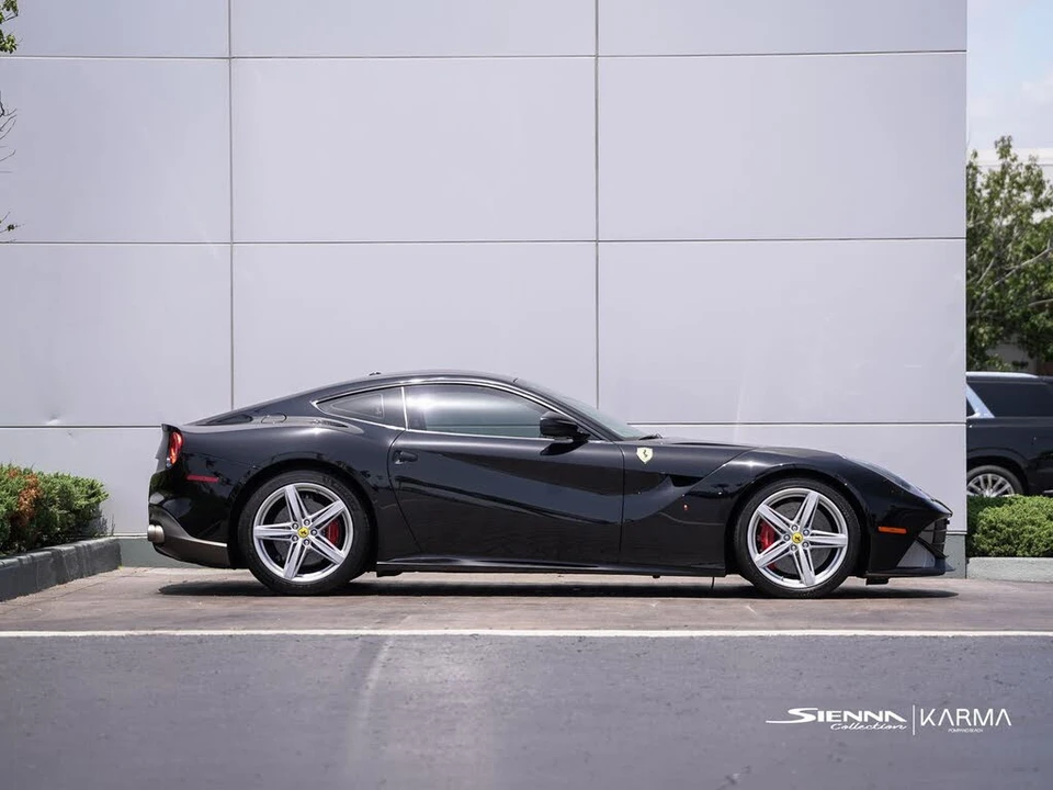 2014 Ferrari F12berlinetta - Image 13 of 31