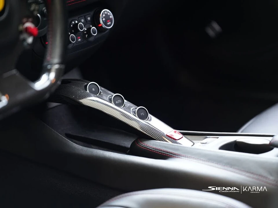2014 Ferrari F12berlinetta - Image 27 of 31