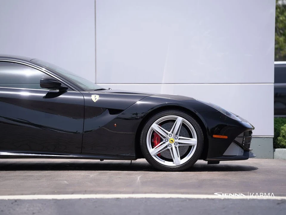 2014 Ferrari F12berlinetta - Image 15 of 31