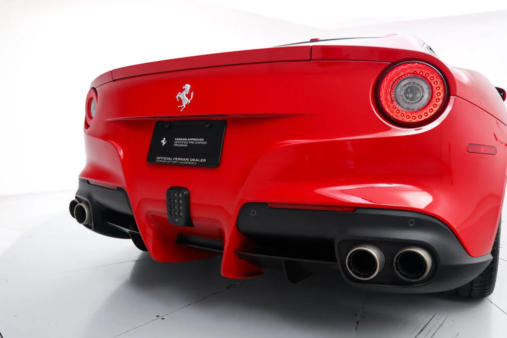 2014 Ferrari F12berlinetta - Image 17 of 31