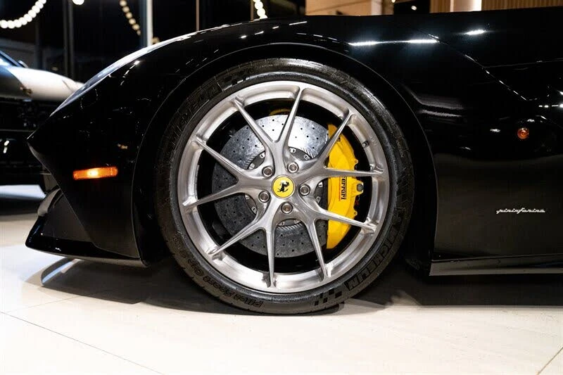 2014 Ferrari F12berlinetta - Image 12 of 31