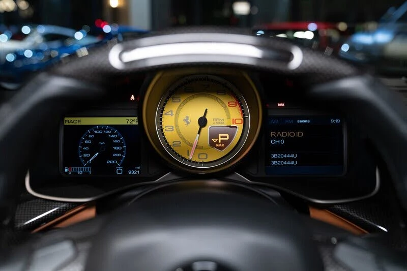 2014 Ferrari F12berlinetta - Image 27 of 31