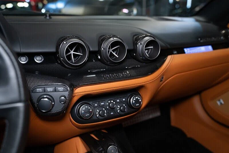 2014 Ferrari F12berlinetta - Image 29 of 31