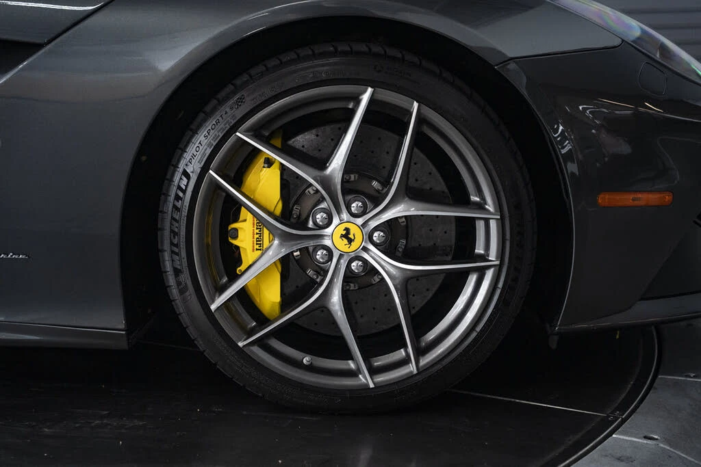 2014 Ferrari F12berlinetta - Image 16 of 31