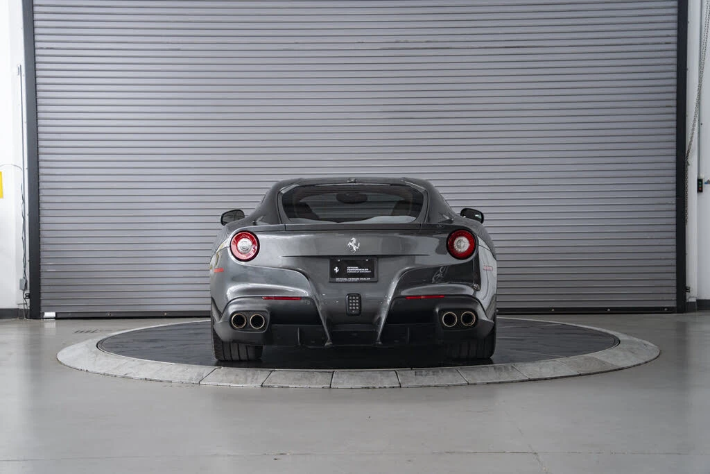 2014 Ferrari F12berlinetta - Image 4 of 31