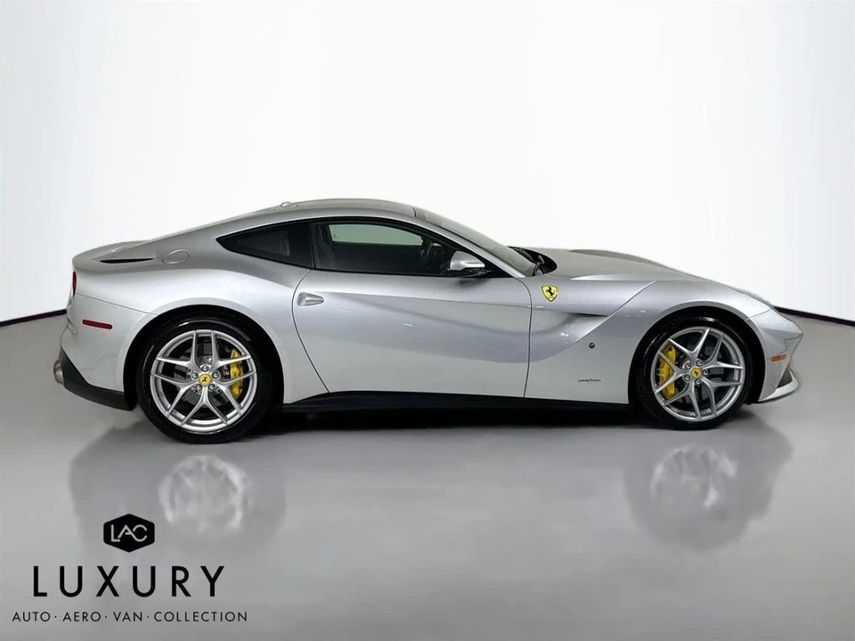 2014 Ferrari F12berlinetta - Image 3 of 12