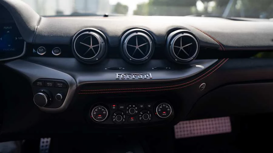 2014 Ferrari F12berlinetta - Image 14 of 23