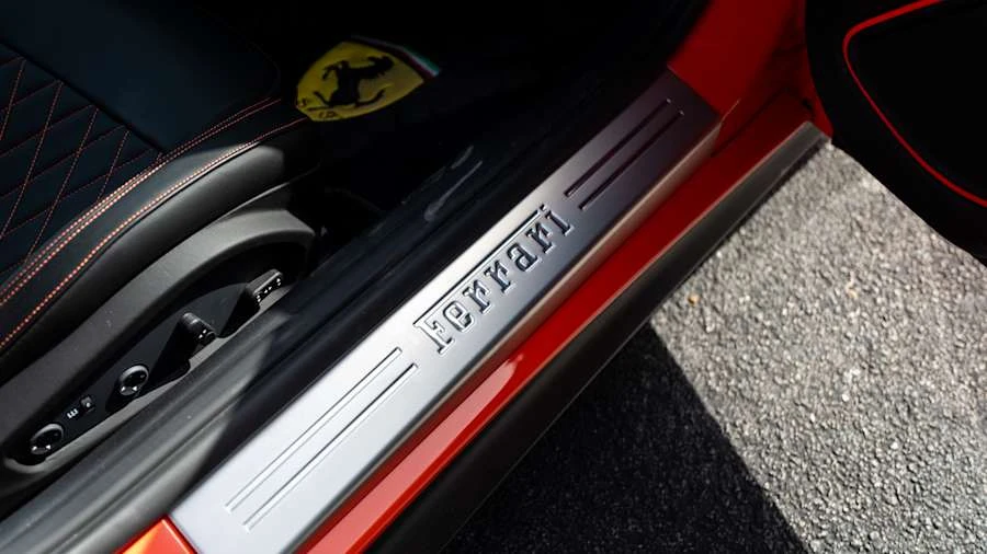 2014 Ferrari F12berlinetta - Image 19 of 23