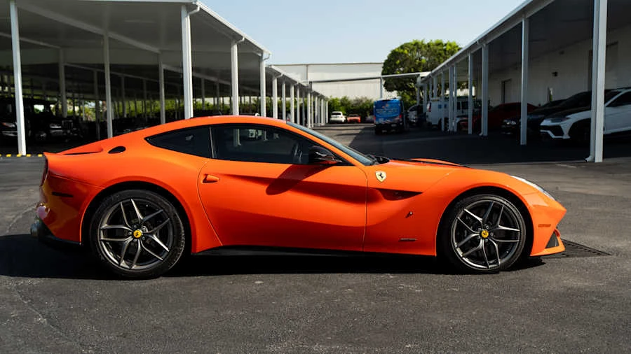 2014 Ferrari F12berlinetta - Image 2 of 23