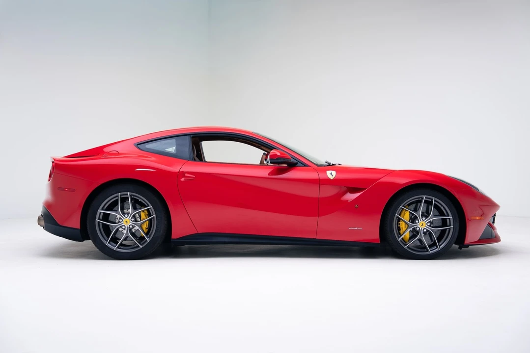 2014 Ferrari F12berlinetta - Image 3 of 21