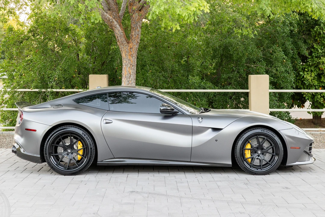 2014 Ferrari F12berlinetta - Image 3 of 31