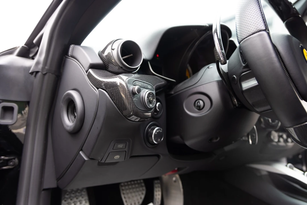 2014 Ferrari F12berlinetta - Image 14 of 21