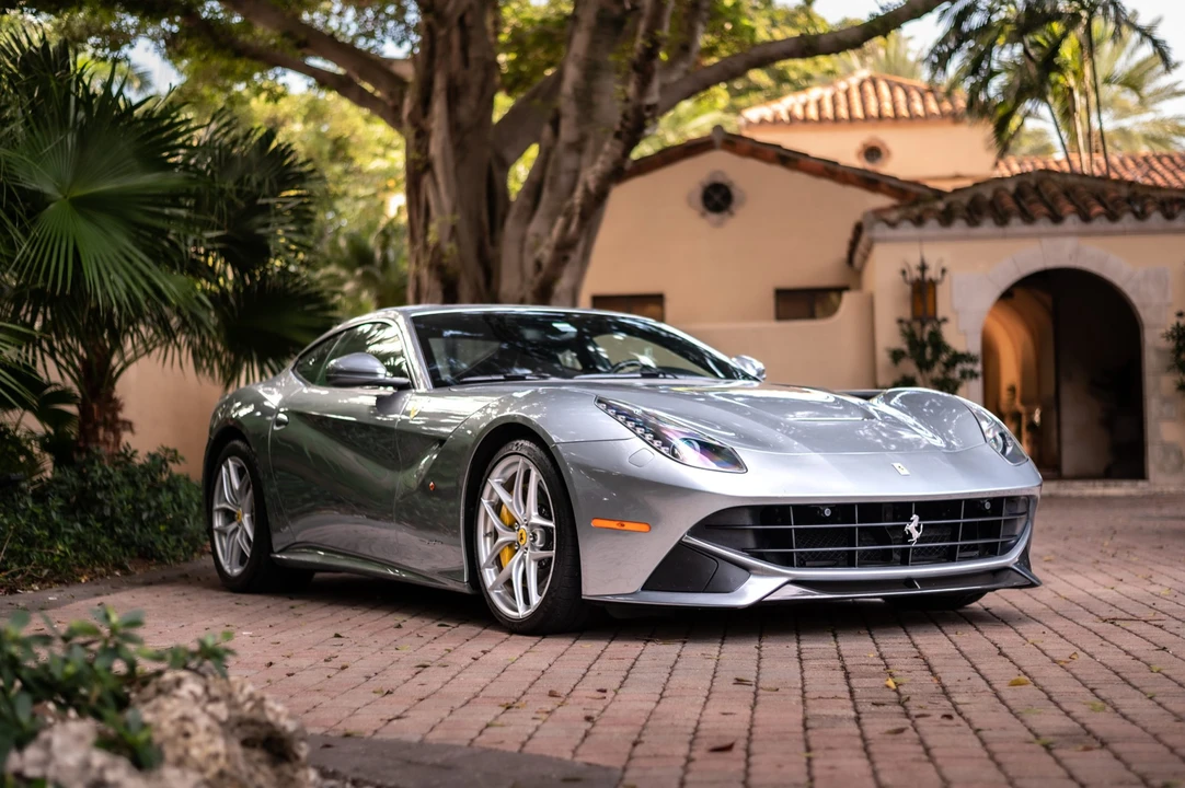 2014 Ferrari F12berlinetta - Image 4 of 31