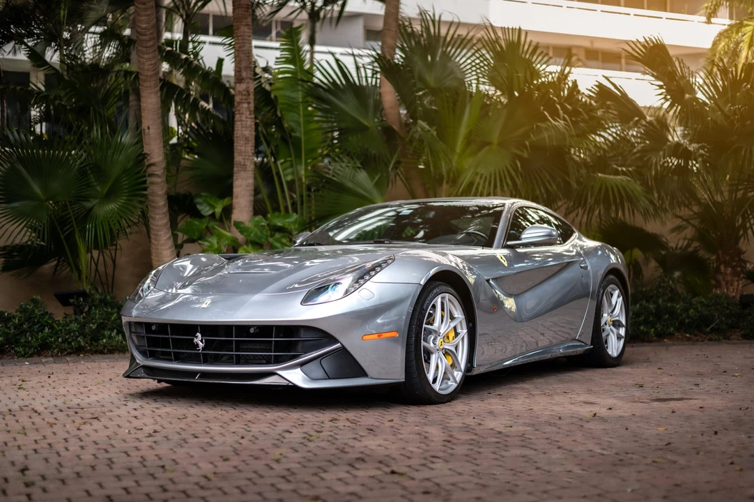 2014 Ferrari F12berlinetta - Image 5 of 31