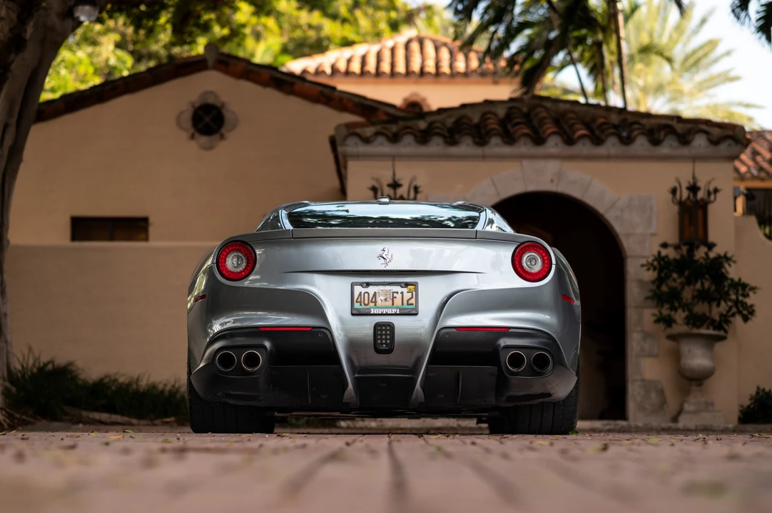 2014 Ferrari F12berlinetta - Image 8 of 31