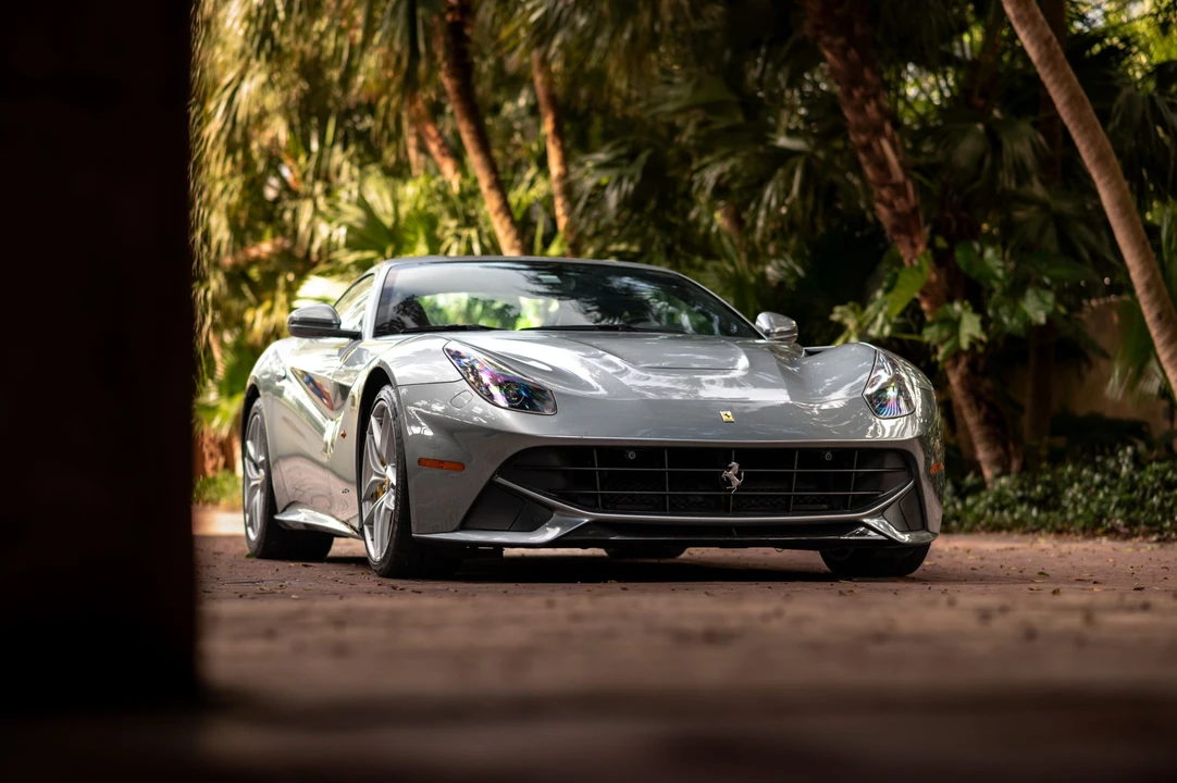 2014 Ferrari F12berlinetta - Image 18 of 31