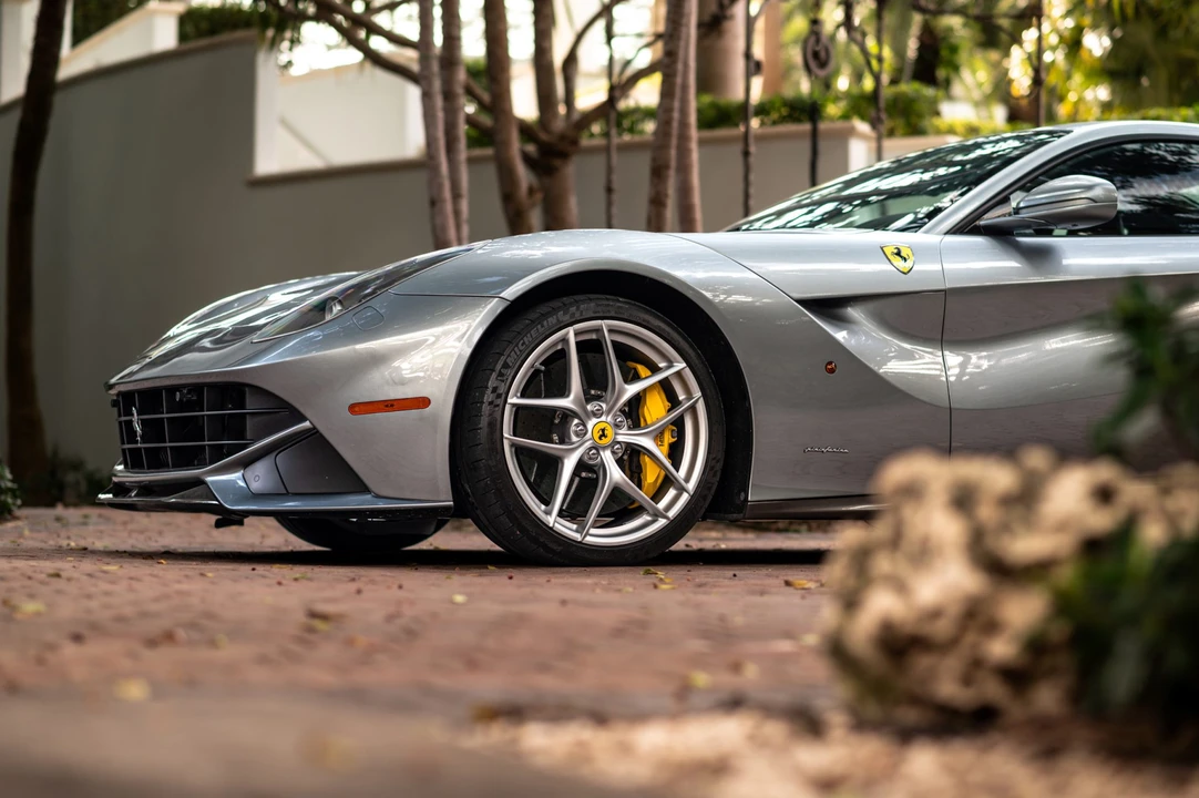 2014 Ferrari F12berlinetta - Image 21 of 31