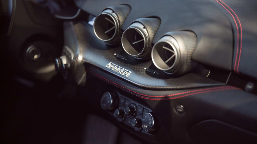 2014 Ferrari F12berlinetta - Image 18 of 20