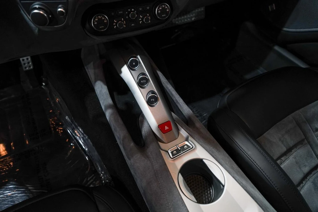 2014 Ferrari F12berlinetta - Image 12 of 21