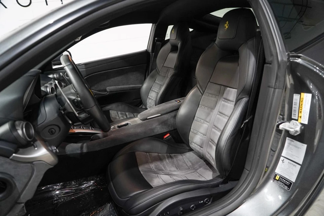 2014 Ferrari F12berlinetta - Image 9 of 21